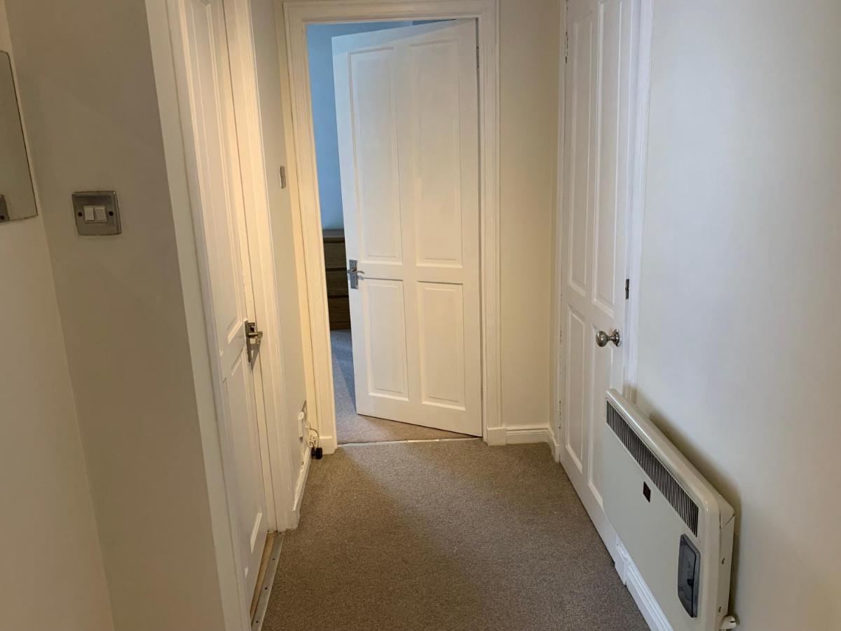 1 Bedroom Central Flat With Parking Space Edinburgh Eksteriør billede